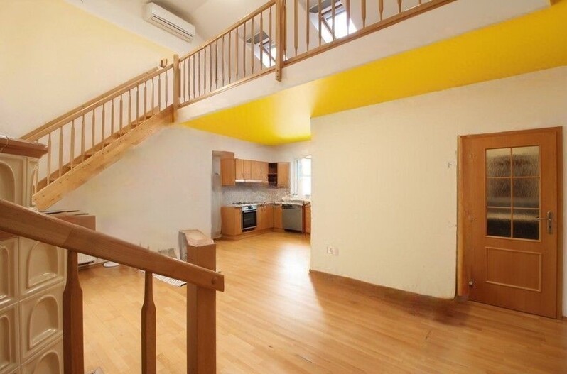 Gallery 2 - 1
